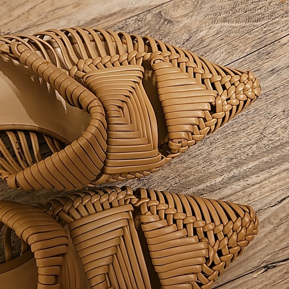 Sandals - Picture 3 of 4